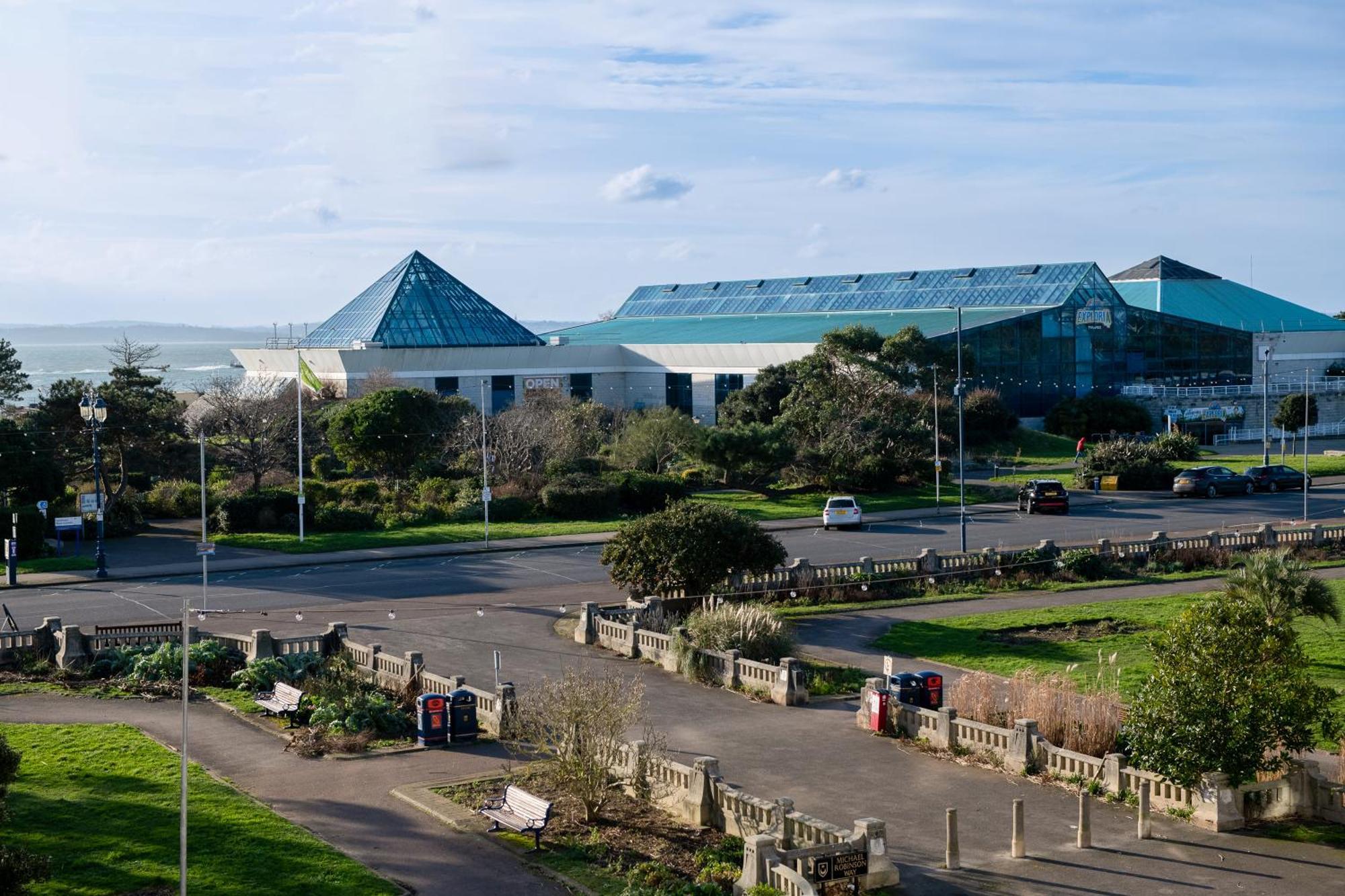 Seaview Central Portsmouth Exterior foto
